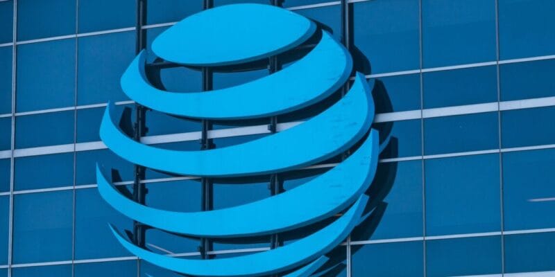 AT&T sues ad industry watchdog instead of pulling ads that slam T-Mobile 3 at and t sues ad industry watchdog