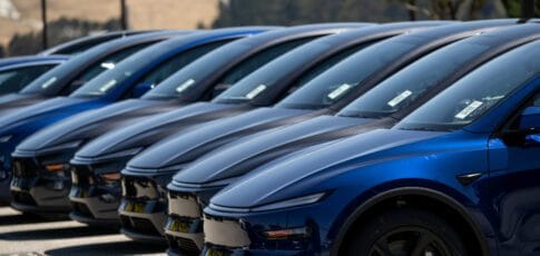 Tech News 9 tesla is fighting the ev sales slump