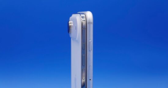 apple just delayed the iphone air 2