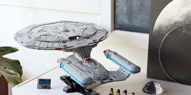 Lego’s first Star Trek set is a $400 Enterprise with Data, Picard, and Worf minifigures 14 lego s first star trek set is