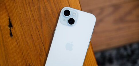 trump mobile s refurbished iphones are an