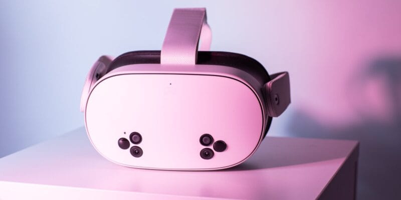 Meta pauses third-party Horizon VR headsets program | Hashe Computer Solutions (Pvt) Ltd.