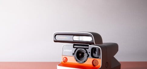 the polaroid flip my favorite retro instant