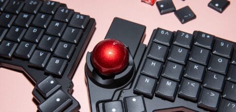Tech News 11 this keyboard and trackball combo are for