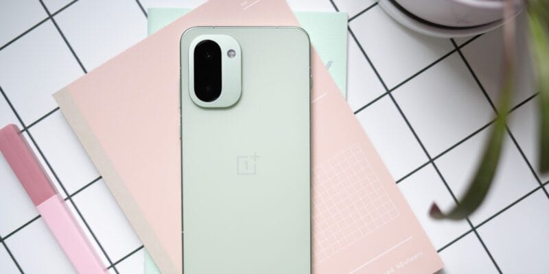 OnePlus 15R review: unbeatable battery life, beatable value 7 oneplus 15r review unbeatable battery life beatable