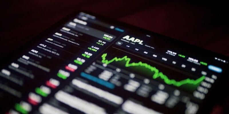 Citi reiterates Apple stock buy rating, boosts price target 19 citi reiterates apple stock buy rating boosts