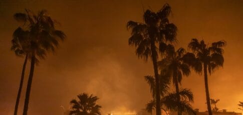 zillow drops climate risk scores after agents