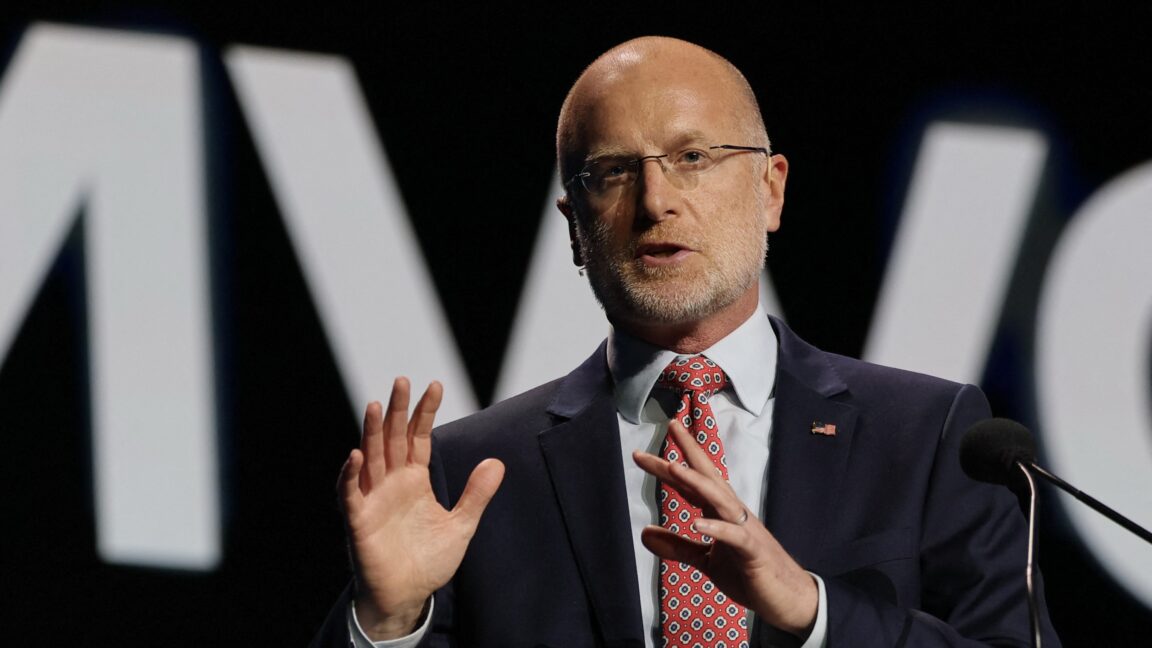 fcc boss brendan carr claims another victory