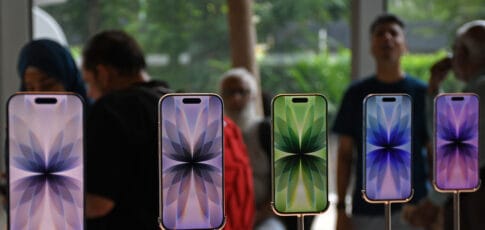 Tech News 12 india s government backs down after apple