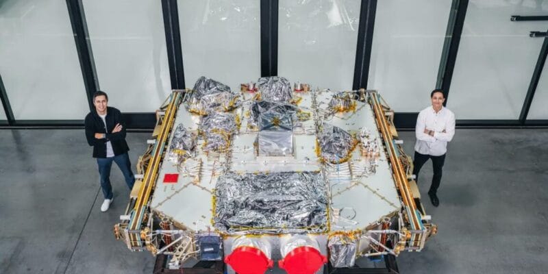 Investors commit quarter-billion dollars to startup designing “Giga” satellites 9 investors commit quarter-billion dollars to startup designing
