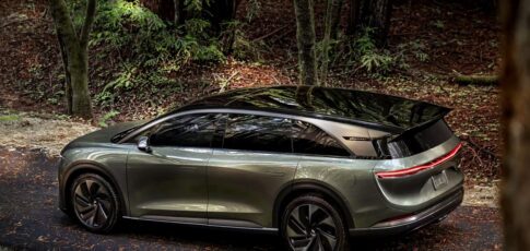 Tech News 7 lucid motors former chief engineer sues for