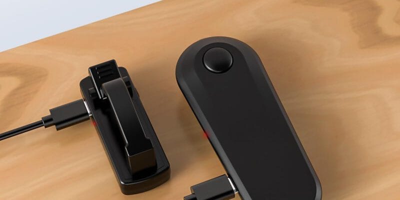 this 5 kindle page-turning remote is all