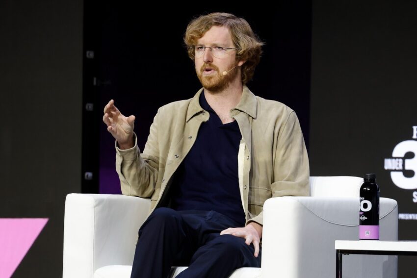 luminar founder austin russell agrees to accept