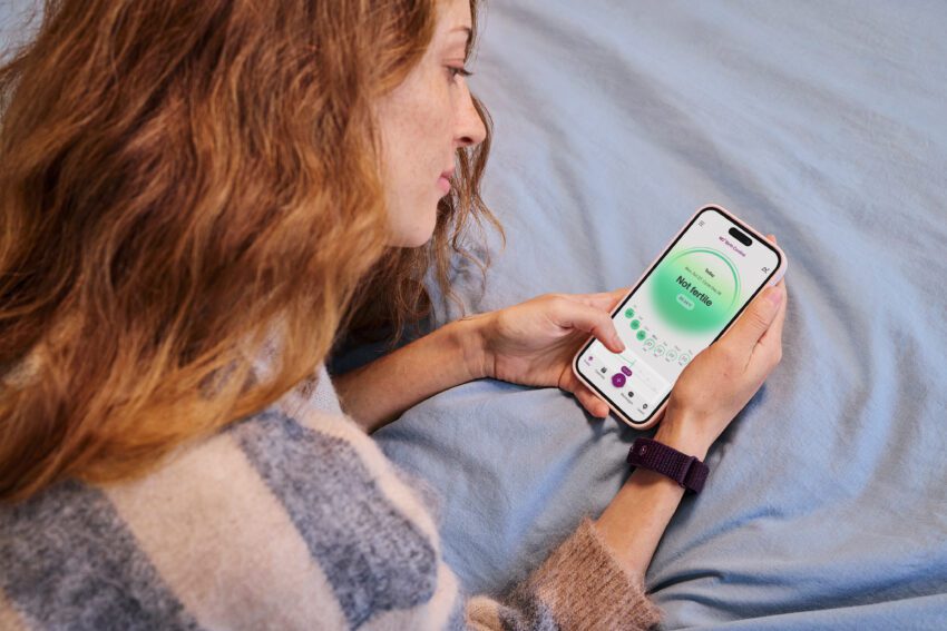 Tech News 4 natural cycles launches wristband to replace thermometers