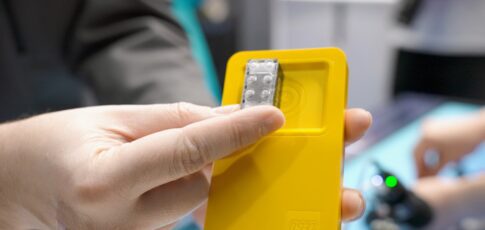 Tech News 6 i played with the lego smart brick