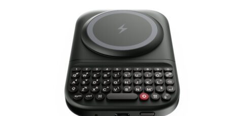 clicks is making a magnetic keyboard that