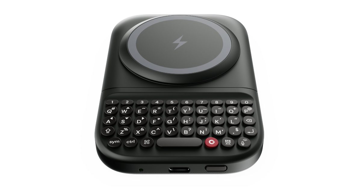 clicks is making a magnetic keyboard that