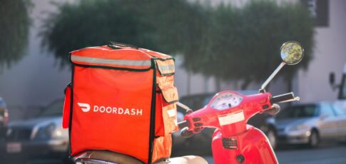 doordash says it banned driver who seemingly