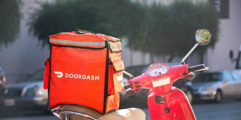 DoorDash says it banned driver who seemingly faked a delivery using AI 6 doordash says it banned driver who seemingly