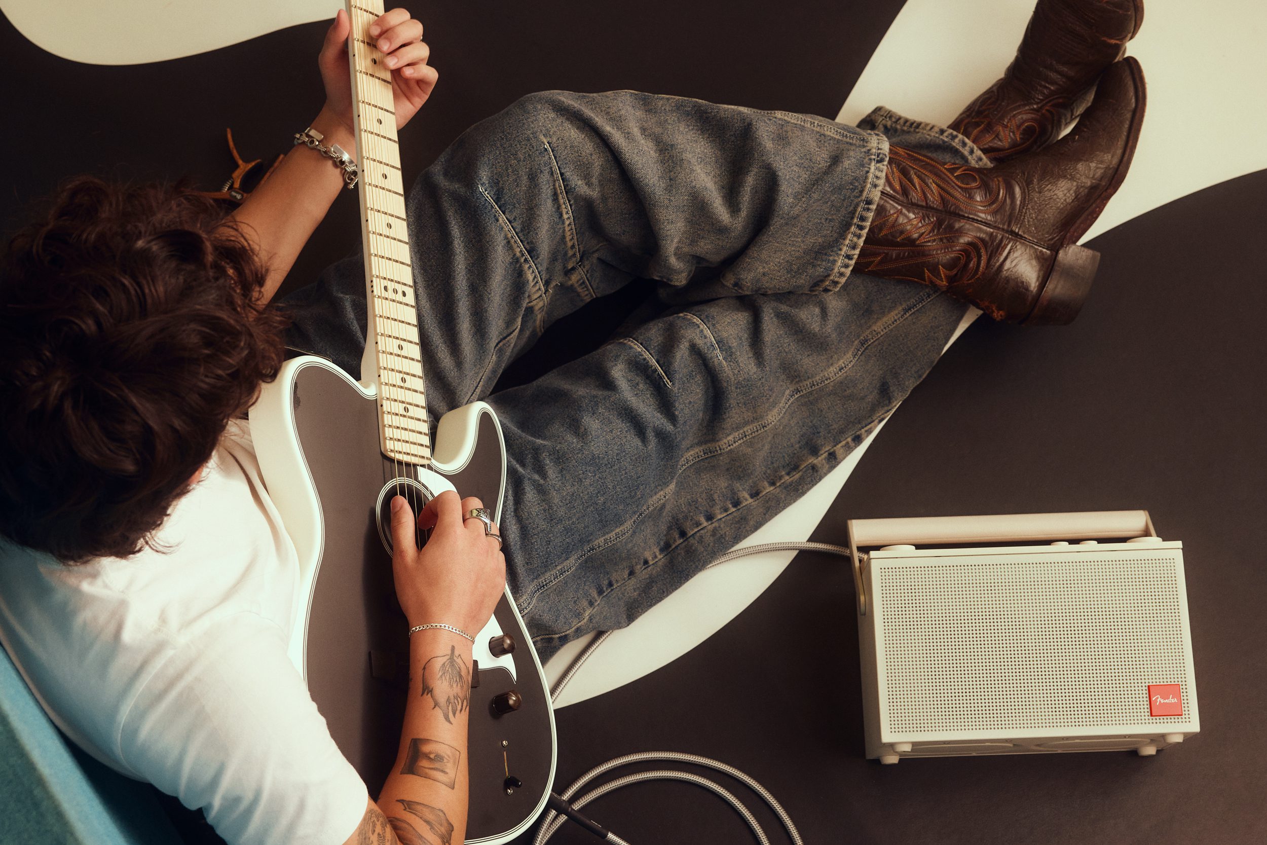 fender s new bluetooth speakers can play