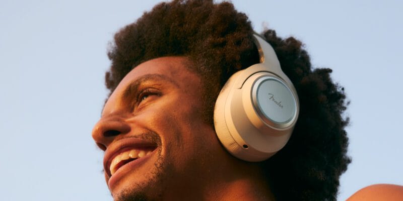 Fender’s first wireless headphones have a long-lasting, replaceable battery 6 fender s first wireless headphones have a