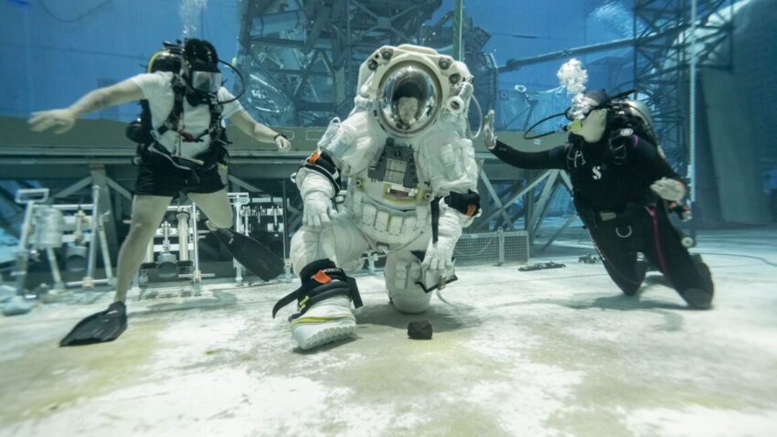 Tech News 6 former astronaut on lunar spacesuits i don