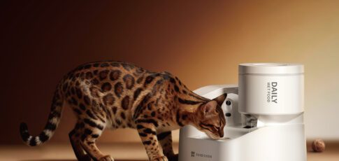 Tech News 12 petkit s first automatic wet food feeder