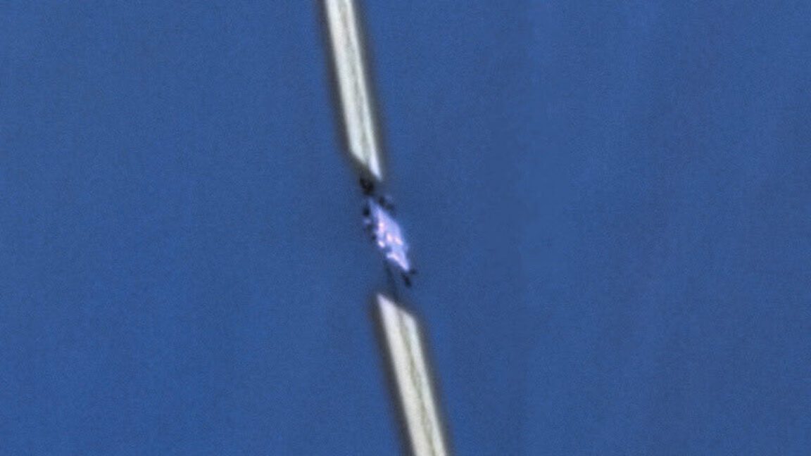 spacex begins significant reconfiguration of starlink satellite