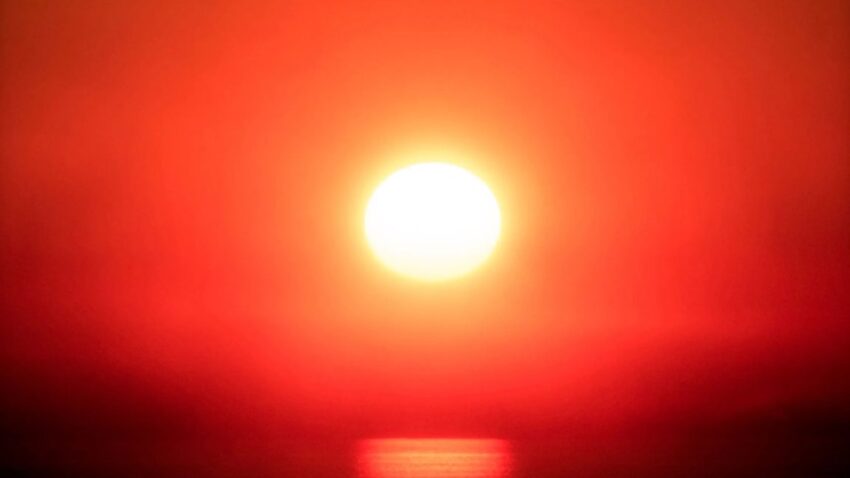 the oceans just keep getting hotter