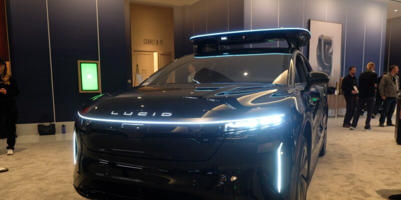 This is Uber’s new robotaxi from Lucid and Nuro 9 this is uber s new robotaxi from