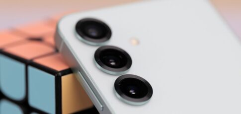 samsung teases galaxy s26 camera by pretending