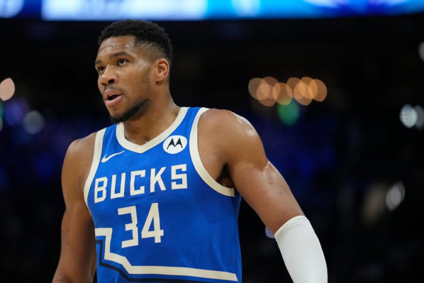 nba star giannis antetokounmpo joins kalshi as