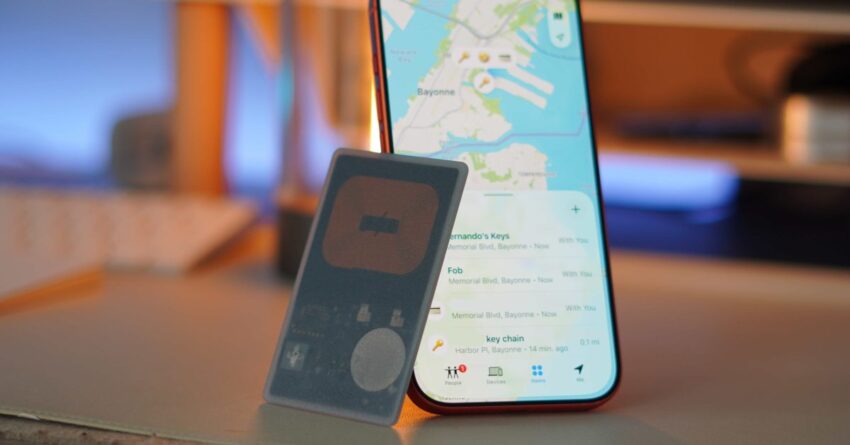 hands-on this ultra-thin find my card tracker
