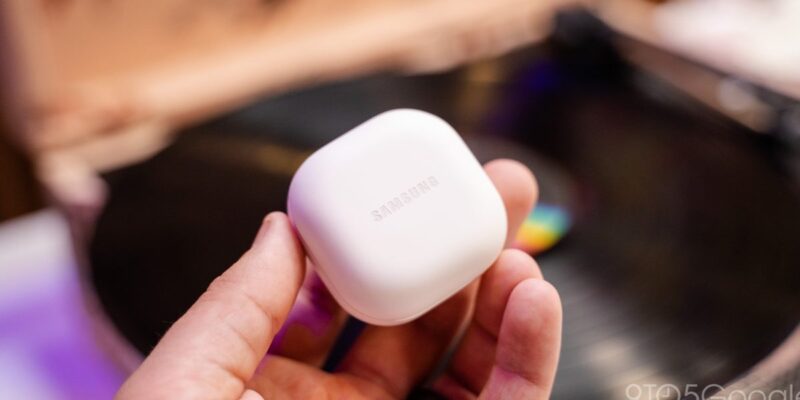 samsung goes back to its old charging