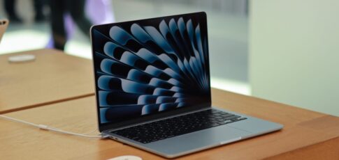these are the best new macbook deals