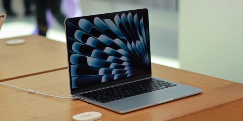 these are the best new macbook deals