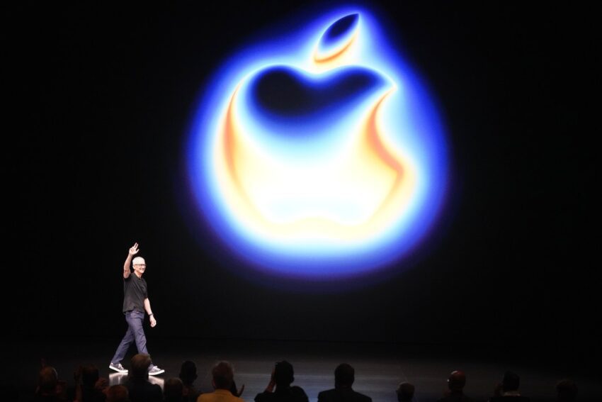 tim cook is stepping down as ceo