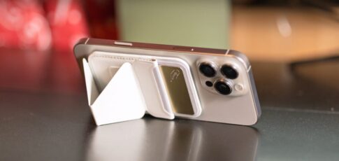 moft s long-awaited magsafe kickstand wallet with