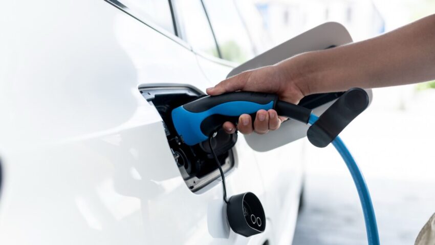 Plug-in hybrids get plugged in more than you might think 1 plug-in hybrids get plugged in more than