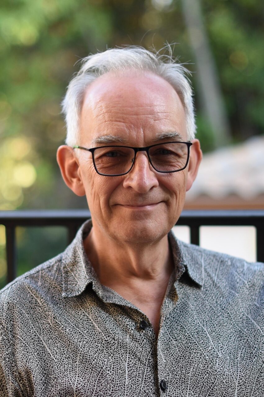 The man behind the legendary MPC, Roger Linn, stays focused with a single browser tab 1 the man behind the legendary mpc roger