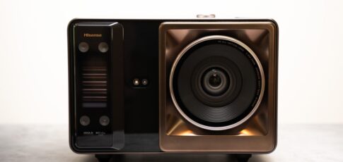 hisense xr10 blends pure power with just