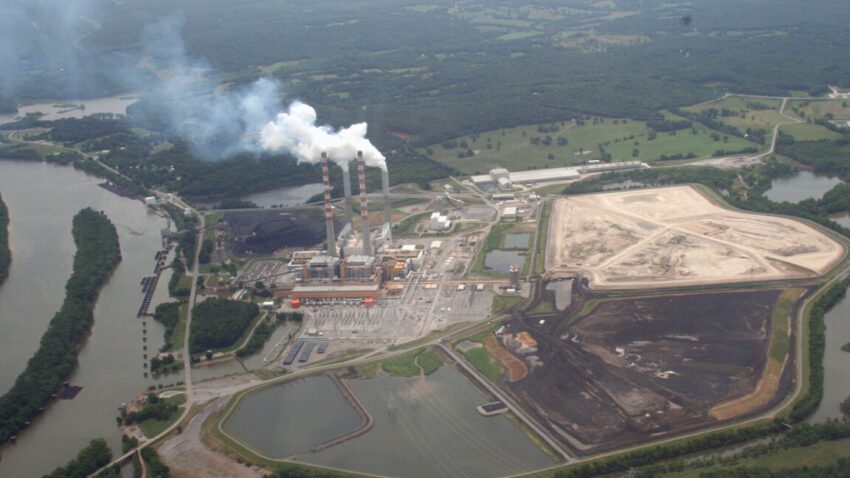 trump admin s coal investments assist plants