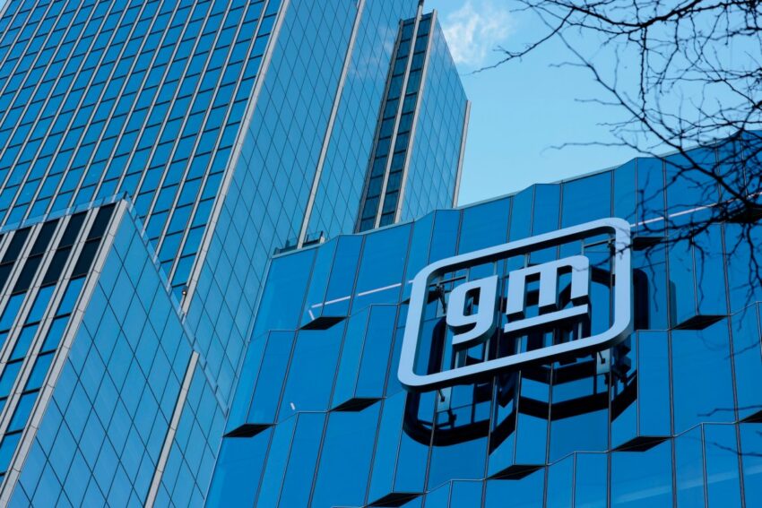 gm joins race to build batteries for