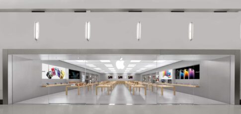 apple is permanently closing three stores today