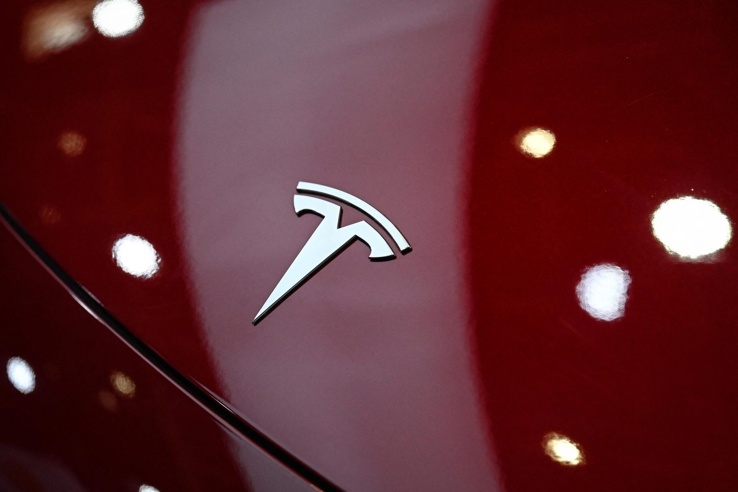 Tesla driver faces manslaughter charges over Texas crash that killed a woman inside her home 3 tesla driver faces manslaughter charges over texas
